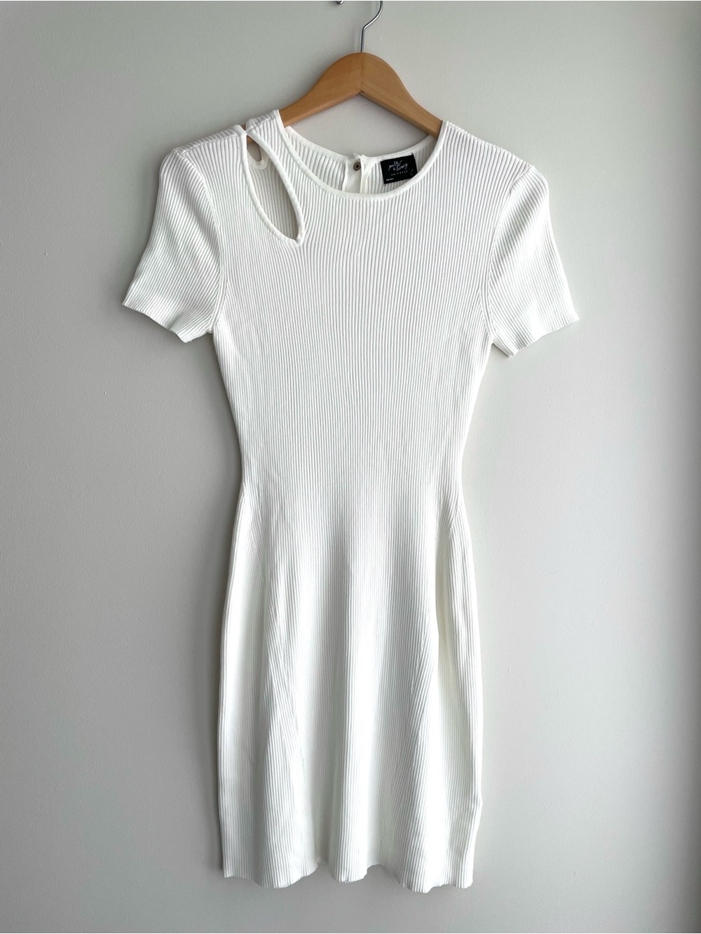 MILK & HONEY Bodycon White Ribbed Mini Dress with Asymmetric Cutout
